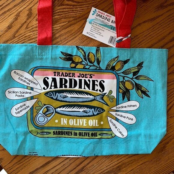 Trader Joe’s Limited Edition Reusable Canvas Bag Turquoise Blue Sardines - Picture 1 of 9